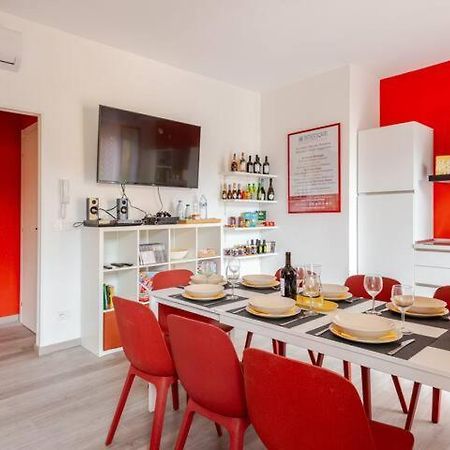 Boutique Apartment Family Chiusi Bagian luar foto